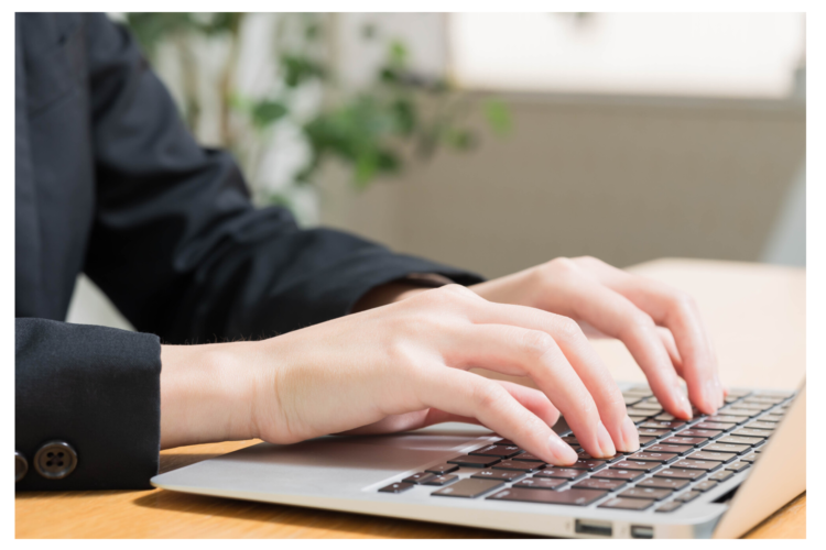 [E-mail professionnel]「依頼判断」と「依頼指示」の使い方